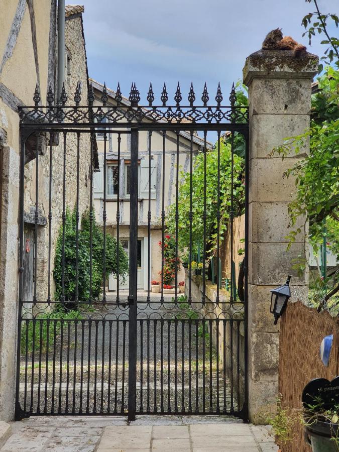 La Casa Nomade Bed & Breakfast Issigeac Exterior photo